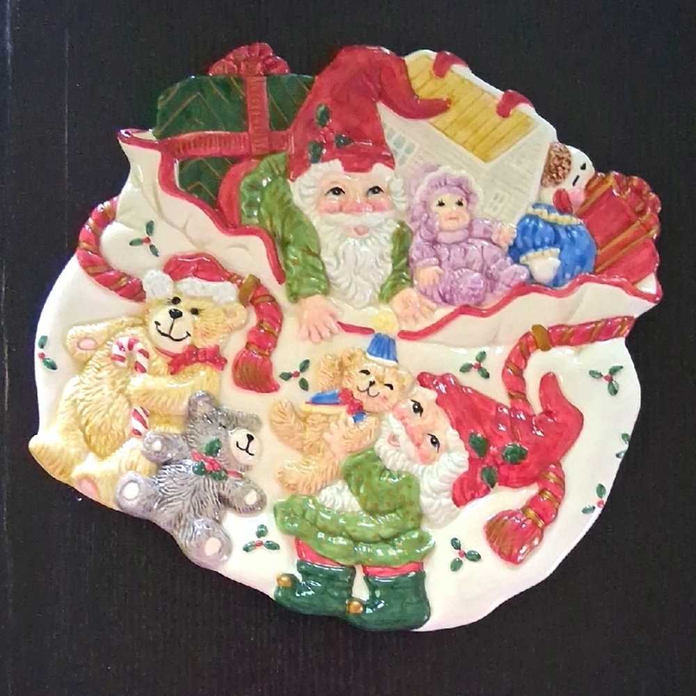 Fitz and Floyd Essentials Holiday Elf Christmas Plate
